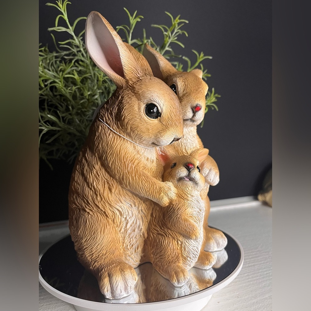 Easter Bunny Rabbit Family Of Three Tabletop Spring Decor NWT - Picture 3 of 4